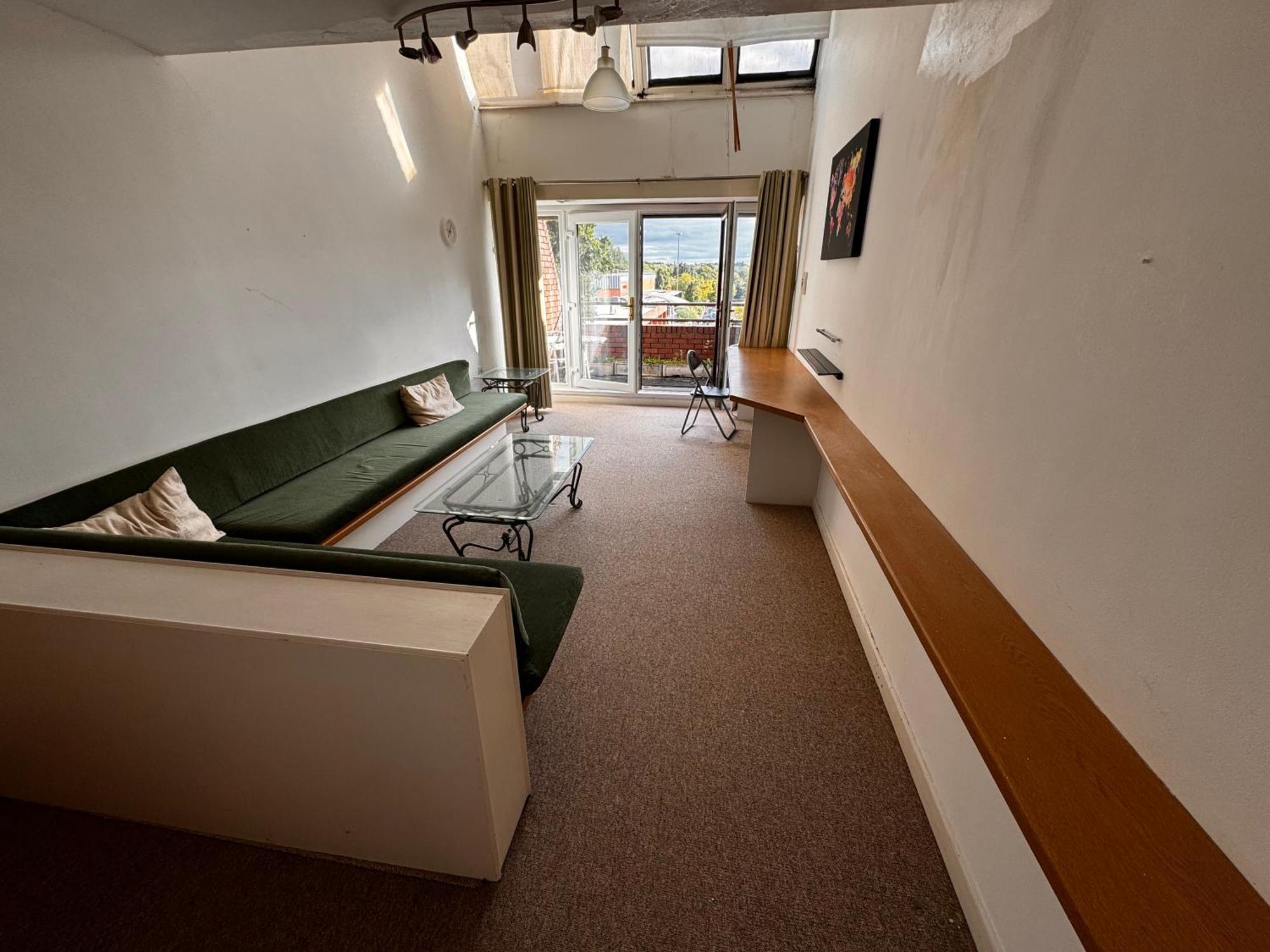 Two-Bedroom Flat Close To Uni & Shopping Center With Free Parking Coventry Zewnętrze zdjęcie
